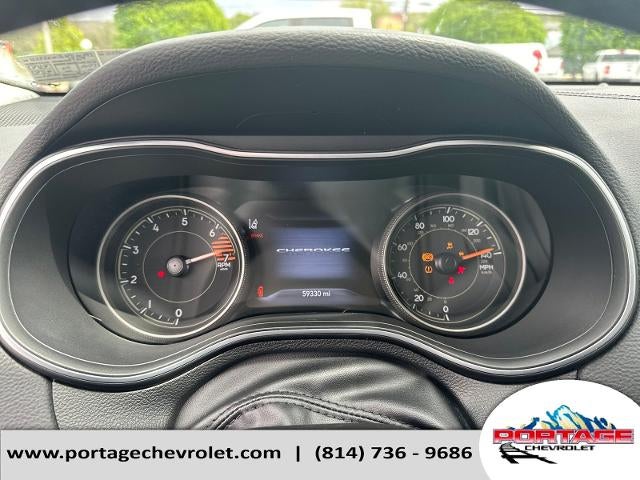 2023 Jeep Cherokee Altitude Lux 4x4