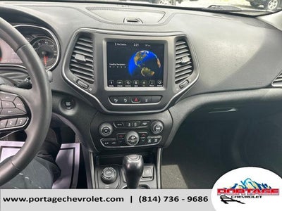 2023 Jeep Cherokee Altitude Lux 4x4