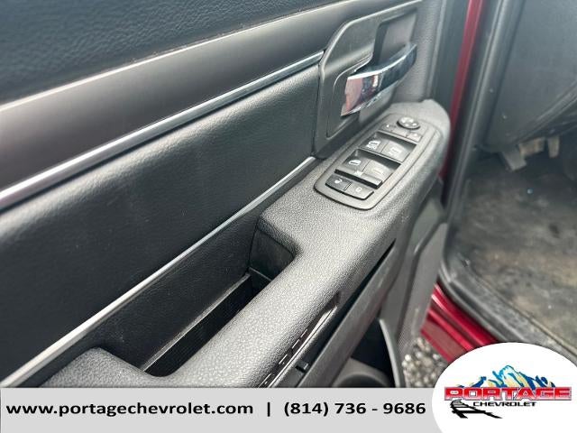 2022 RAM 1500 Classic Warlock Quad Cab 4x4 6'4" Box