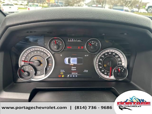 2022 RAM 1500 Classic Warlock Quad Cab 4x4 6'4" Box