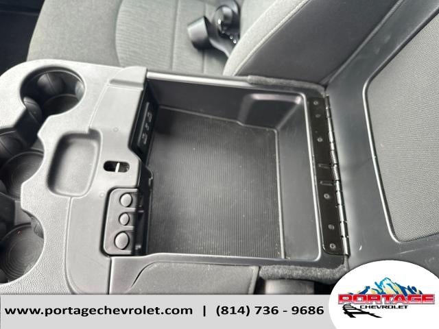 2022 RAM 1500 Classic Warlock Quad Cab 4x4 6'4" Box