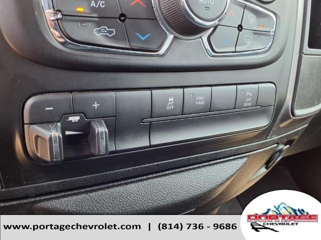 2021 RAM 1500 Classic Warlock Quad Cab 4x4 6'4" Box