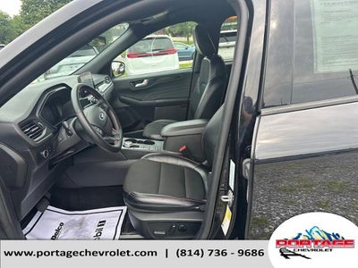 2025 Ford Escape ST-Line