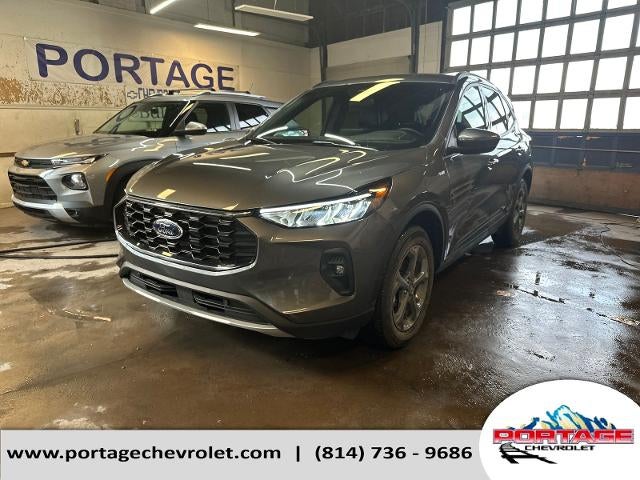 2025 Ford Escape ST-Line Select