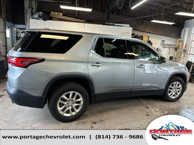 2023 Chevrolet Traverse LS