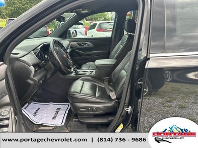 2022 Chevrolet Traverse LT Leather
