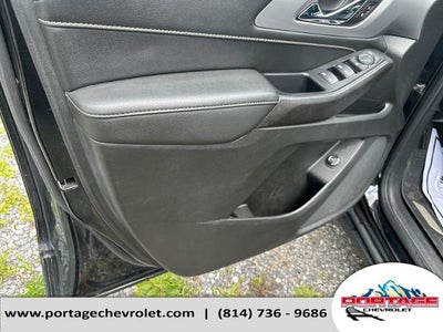2022 Chevrolet Traverse LT Leather