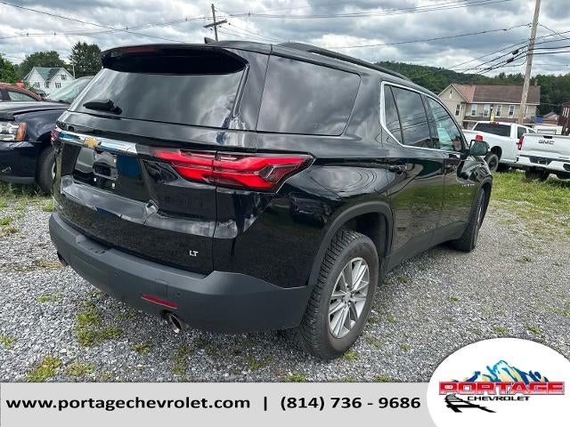 2022 Chevrolet Traverse LT Leather