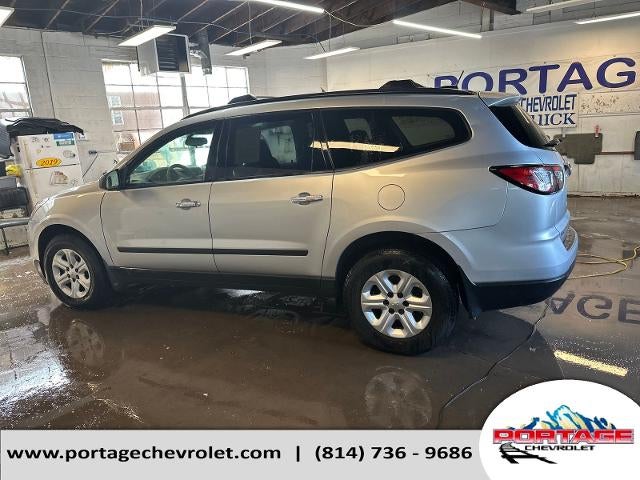 Used 2016 Chevrolet Traverse LS with VIN 1GNKVFED1GJ109586 for sale in Portage, PA