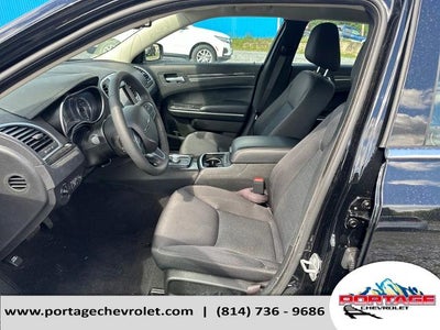 2022 Chrysler 300 Touring AWD