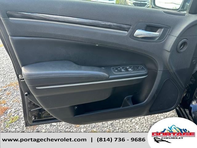 2022 Chrysler 300 Touring AWD