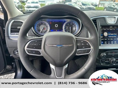 2022 Chrysler 300 Touring AWD