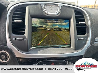 2022 Chrysler 300 Touring AWD