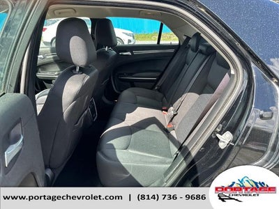 2022 Chrysler 300 Touring AWD