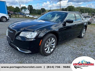 2022 Chrysler 300 Touring AWD