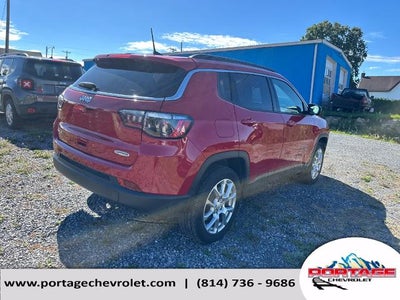 2023 Jeep Compass Latitude Lux FWD