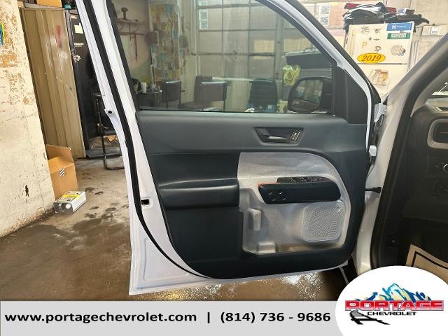 2023 Ford Maverick XL