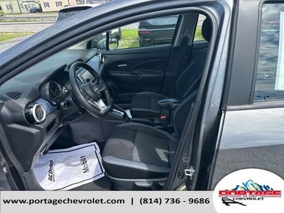 2023 Nissan Versa SV