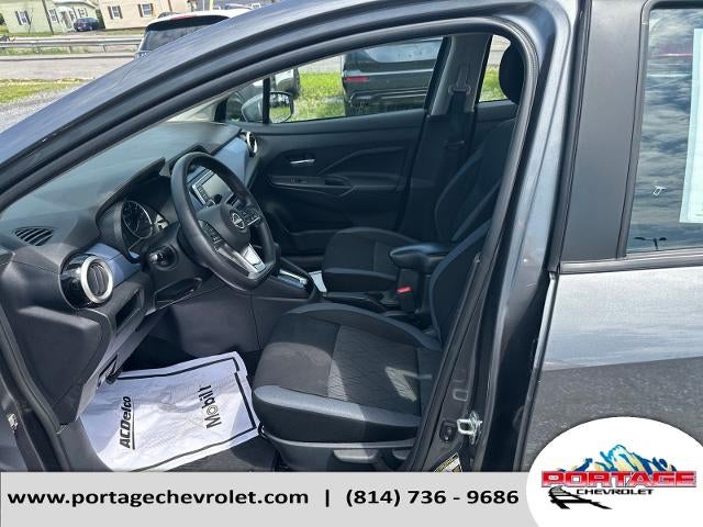 2023 Nissan Versa SV