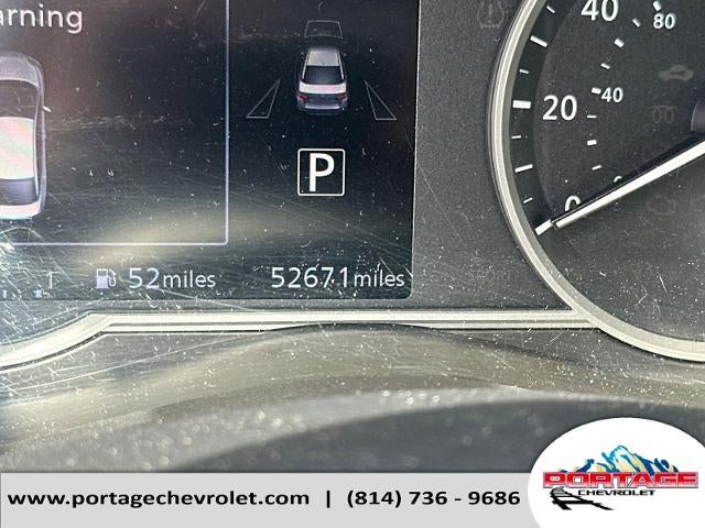 2023 Nissan Versa SV