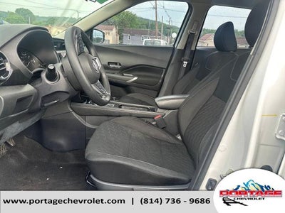 2023 Nissan Kicks SV Xtronic CVT