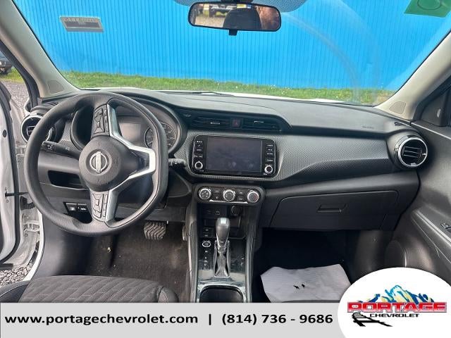 2023 Nissan Kicks SV Xtronic CVT