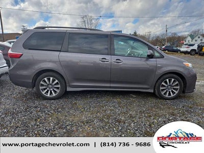 2020 Toyota Sienna XLE Premium