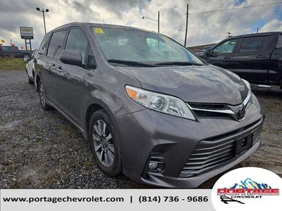 2020 Toyota Sienna XLE Premium
