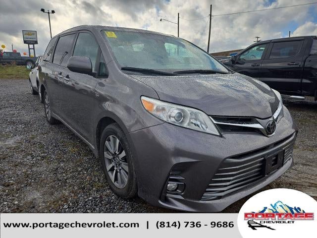2020 Toyota Sienna XLE Premium