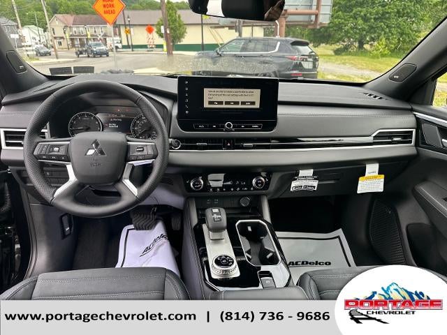 2026 Mitsubishi Outlander LE 2.5 2WD