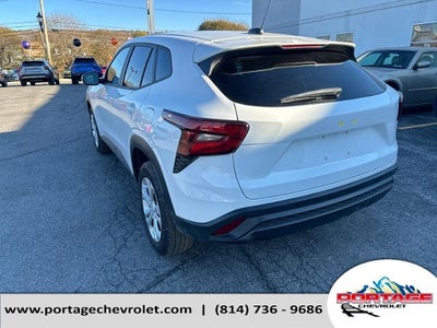 2025 Chevrolet Trax LS