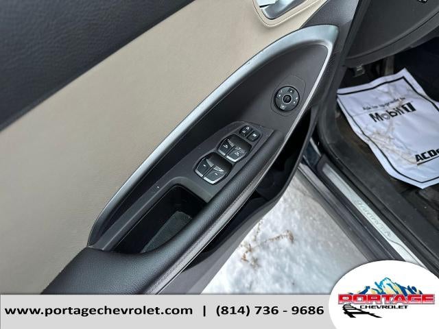 2017 Hyundai Santa Fe SE Ultimate