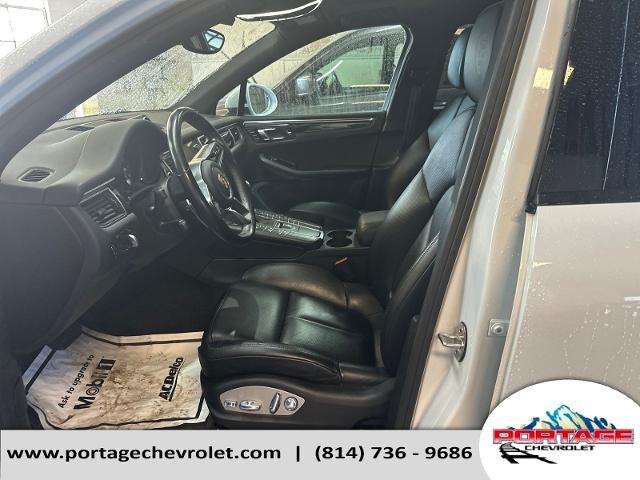 2018 Porsche Macan Base