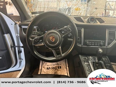 2018 Porsche Macan Base
