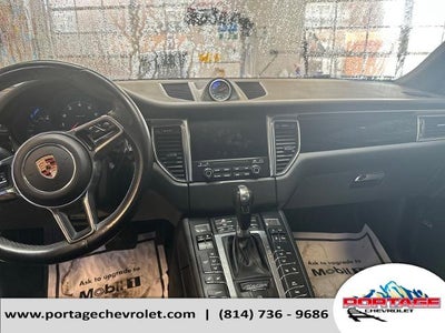 2018 Porsche Macan Base
