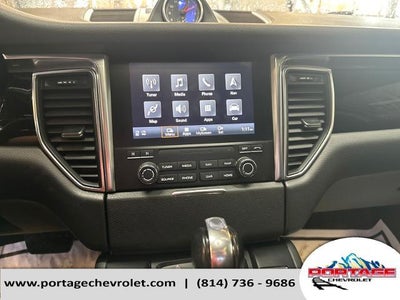 2018 Porsche Macan Base