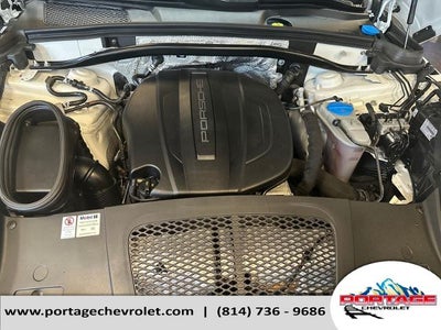 2018 Porsche Macan Base