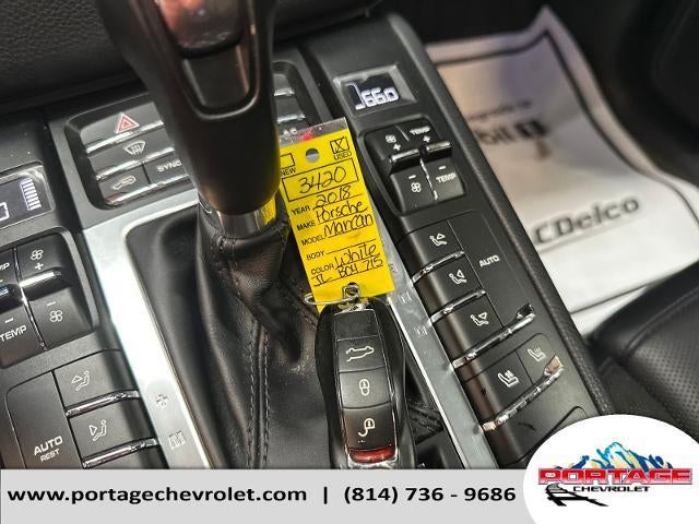 2018 Porsche Macan Base